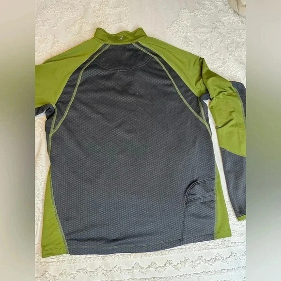 The North Face Flight Series Vapor Wick Mens Green Sweater - Picture 2 of 4